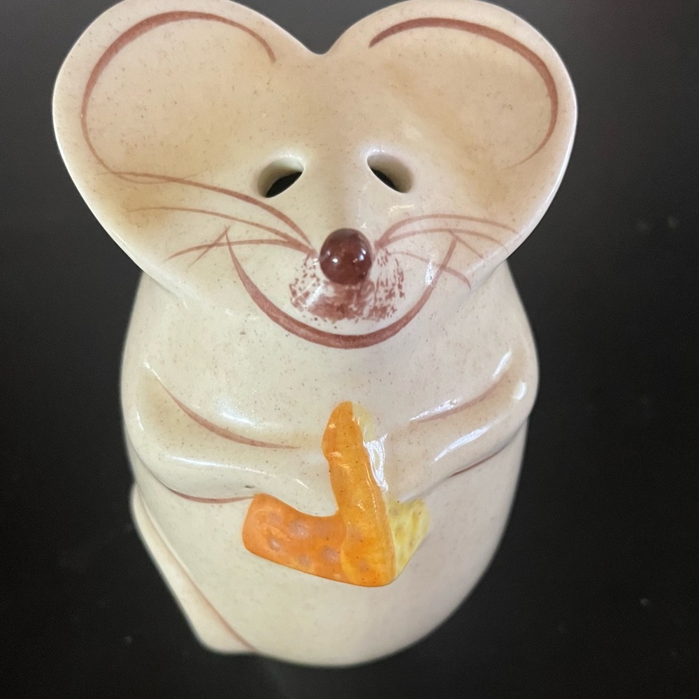Vintage 1980’s Hand Painted Parmesan Cheese Shaker Mouse,